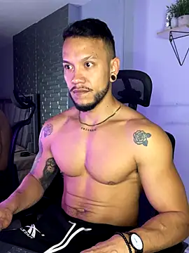 ARON TAYLER01 online show from 09-30-25, 10:31