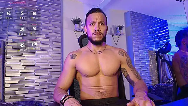 ARON TAYLER01 online show from 03-18-26, 10:18