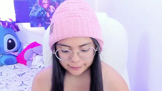 Snapshot of esmeralda112 chatting on 01-21-25, 12:04 esmeralda112 online show from 01-21-25, 12:04