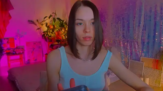 Snapshot of poli__ chatting on 02-27-25, 03:26 poli   online show from 02-27-25, 03:26