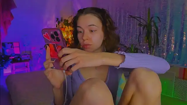 poli   online show from 01-08-26, 03:47