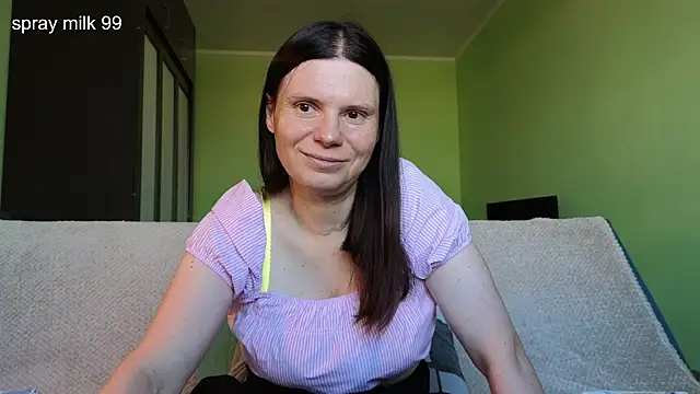 Liisa  online show from 06-25-26, 06:51