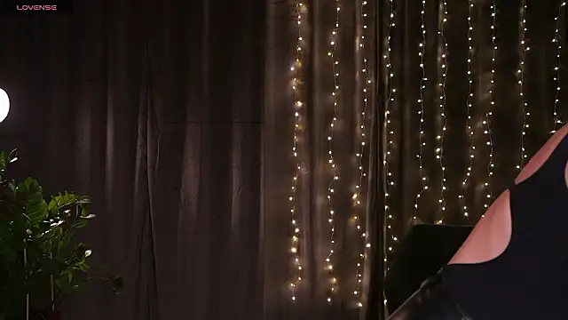 Elice Dream online show from 03-25-26, 08:04