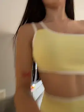 Im Valentina online show from 07-25-26, 09:45