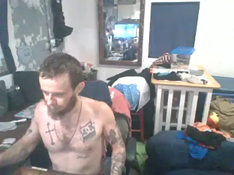 Snapshot of CloudDadddyyy420 chatting on 04-25-26, 10:18 CloudDadddyyy420 online show from 04-25-26, 10:18