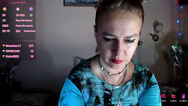 VanezaSmith online show from 12-07-24, 03:14