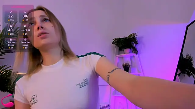 Snapshot of Jess_Anders_ chatting on 11-21-25, 06:56 Jess Anders online show from 11-21-25, 06:56