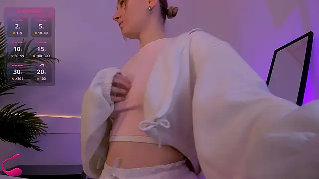 Snapshot of Jess_Anders_ chatting on 11-25-25, 08:03 Jess Anders online show from 11-25-25, 08:03