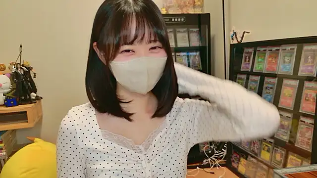 HIKARI x0 online show from 12-16-25, 02:11