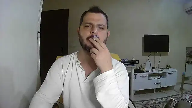 Snapshot of Coldskull69 chatting on 01-25-25, 03:19 Coldskull69 online show from 01-25-25, 03:19