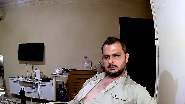 Snapshot of Coldskull69 chatting on 09-26-25, 08:24 Coldskull69 online show from 09-26-25, 08:24