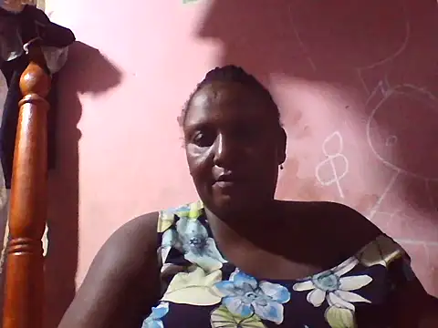 Snapshot of big_clits chatting on 05-22-26, 03:50 big clits online show from 05-22-26, 03:50