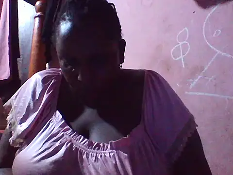 Snapshot of big_clits chatting on 05-26-26, 04:36 big clits online show from 05-26-26, 04:36