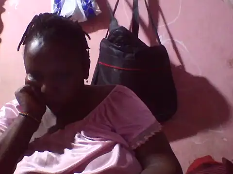 Snapshot of big_clits chatting on 06-03-26, 03:31 big clits online show from 06-03-26, 03:31