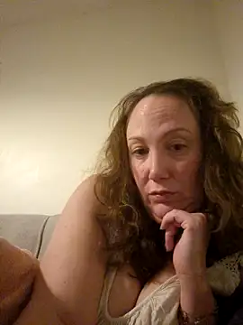 Snapshot of Wisie_Cutie chatting on 01-07-25, 01:28 Wisie Cutie online show from 01-07-25, 01:28