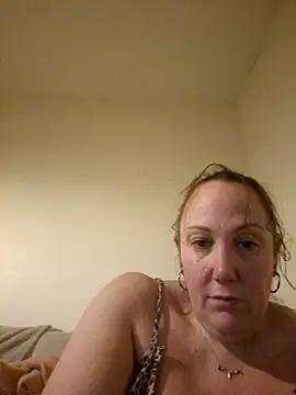 Snapshot of Wisie_Cutie chatting on 01-23-25, 09:39 Wisie Cutie online show from 01-23-25, 09:39