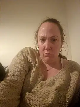 Snapshot of Wisie_Cutie chatting on 03-02-25, 08:50 Wisie Cutie online show from 03-02-25, 08:50