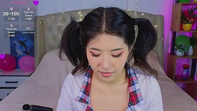 Wendy  Hills online show from 02-01-25, 12:47