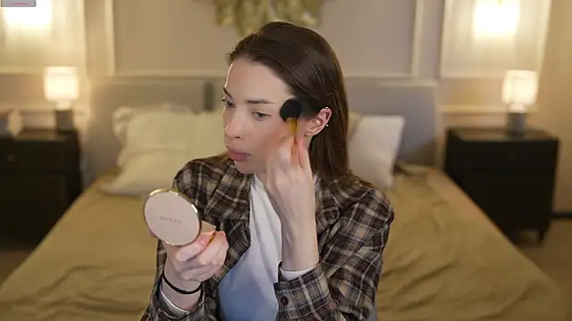 Snapshot of Kate054 chatting on 12-03-25, 11:19 Kate054 online show from 12-03-25, 11:19