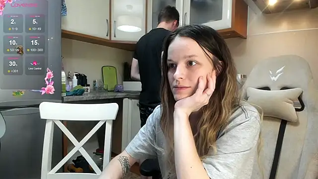 Snapshot of Nate__ chatting on 01-06-26, 05:11 Nate online show from 01-06-26, 05:11