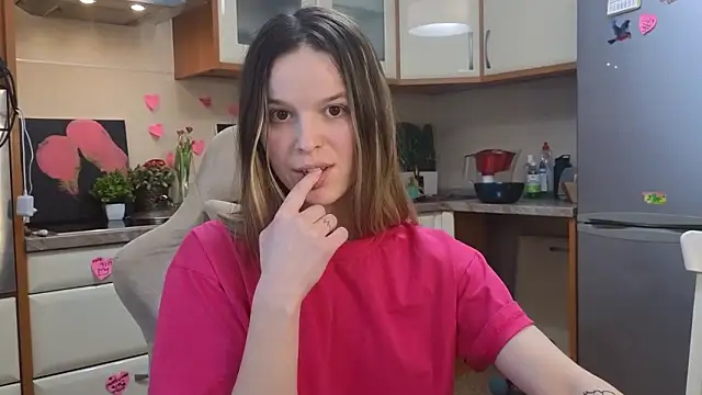 Snapshot of Nate__ chatting on 03-16-26, 02:39 Nate online show from 03-16-26, 02:39