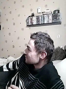 Snapshot of Erimyka chatting on 03-15-26, 12:49 Erimyka online show from 03-15-26, 12:49