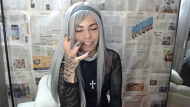 i am nina  online show from 03-20-25, 07:25