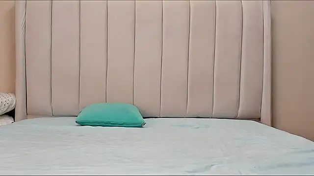  heavenlysent online show from 07-11-26, 05:32