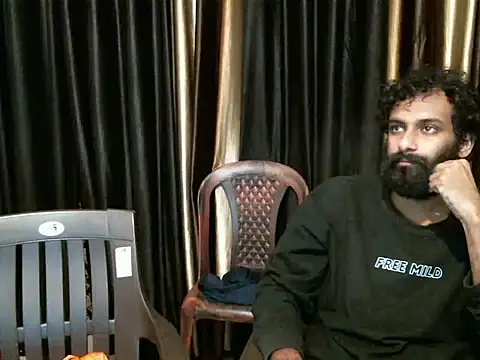 Snapshot of indian2 chatting on 12-19-24, 07:40 indian2 online show from 12-19-24, 07:40