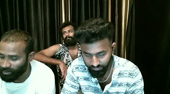 Snapshot of indian2 chatting on 12-21-24, 11:44 indian2 online show from 12-21-24, 11:44