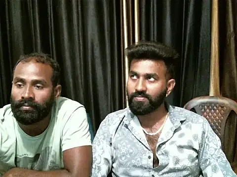 Snapshot of indian2 chatting on 02-05-25, 01:22 indian2 online show from 02-05-25, 01:22