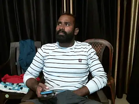 Snapshot of indian2 chatting on 02-06-25, 11:10 indian2 online show from 02-06-25, 11:10