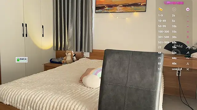 Snapshot of RedFires chatting on 02-05-25, 07:50 RedFires online show from 02-05-25, 07:50