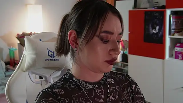 Fiona-Love online show from 09-24-25, 03:37