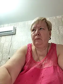 Snapshot of EffectFiona chatting on 01-26-25, 02:14 EffectFiona online show from 01-26-25, 02:14