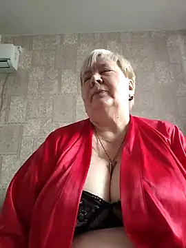 Snapshot of EffectFiona chatting on 01-27-25, 10:49 EffectFiona online show from 01-27-25, 10:49