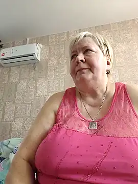 Snapshot of EffectFiona chatting on 02-18-25, 09:54 EffectFiona online show from 02-18-25, 09:54
