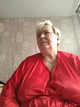 Snapshot of EffectFiona chatting on 03-04-25, 06:15 EffectFiona online show from 03-04-25, 06:15