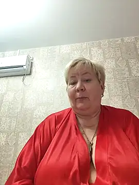 Snapshot of EffectFiona chatting on 03-04-25, 03:59 EffectFiona online show from 03-04-25, 03:59