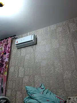 EffectFiona online show from 12-03-25, 04:09