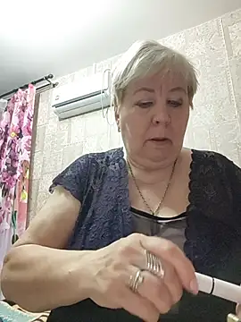 EffectFiona online show from 04-04-26, 11:02