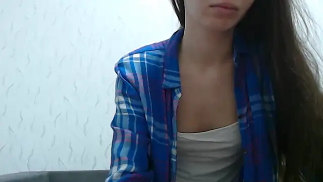 HoneyWiles online show from 11-12-25, 02:06