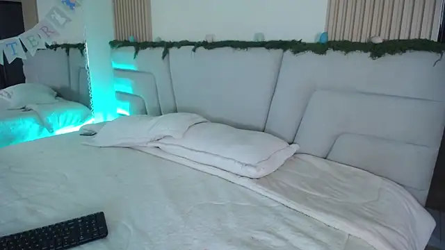 Miss Loise online show from 03-31-26, 04:02