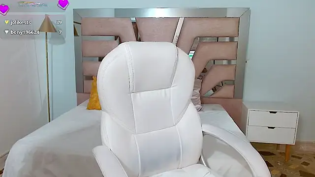 sophia hadid online show from 12-02-24, 08:44