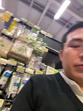 andrewmhilton  online show from 02-27-25, 12:10