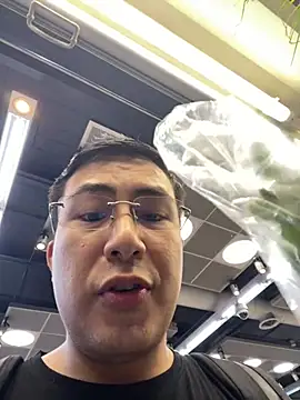 andrewmhilton  online show from 03-10-25, 08:01