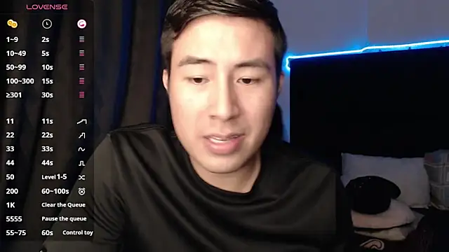 andrewmhilton  online show from 09-09-25, 06:02