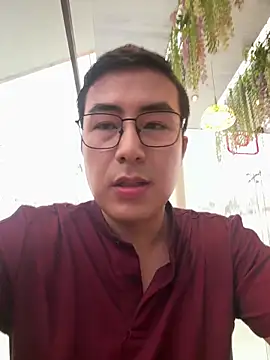 andrewmhilton  online show from 11-12-25, 06:19