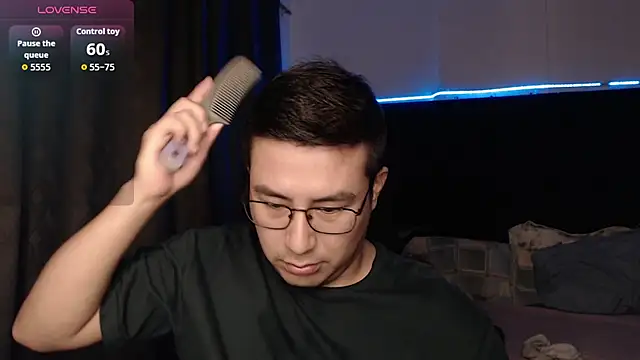 andrewmhilton  online show from 12-15-25, 06:17