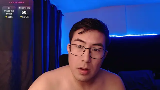 andrewmhilton  online show from 07-18-26, 06:50